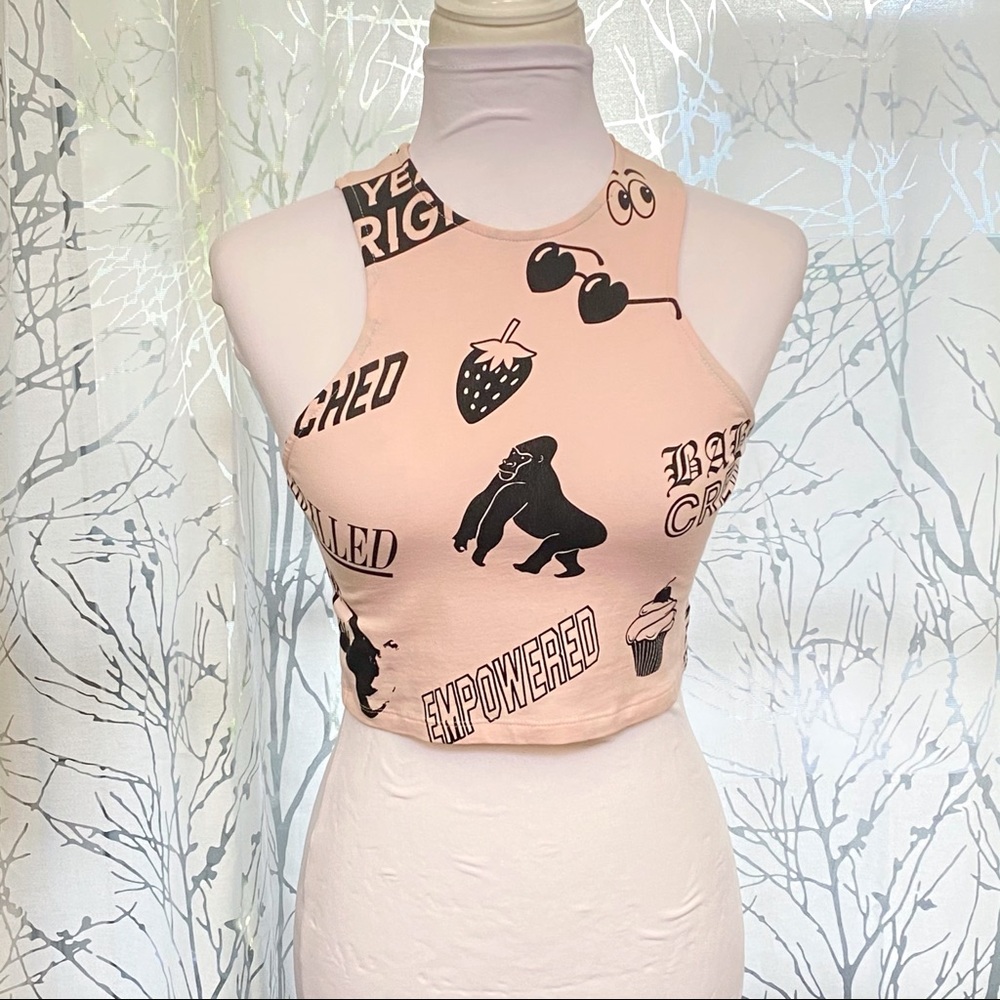 H&M divided pink black gorilla strawberry random print crop tank top round neck